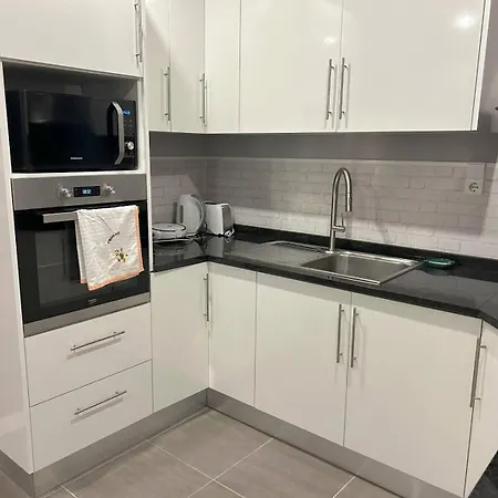 Vona - Private Pool, Beautiful Garden In 3 Bdr Villa