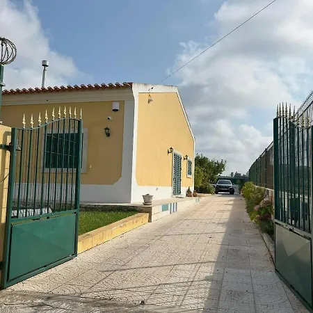 Villa Vona - Private Pool, Beautiful Garden In 3 Bdr