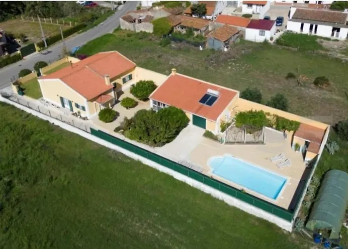 Villa Vona - Private Pool, Beautiful Garden In 3 Bdr