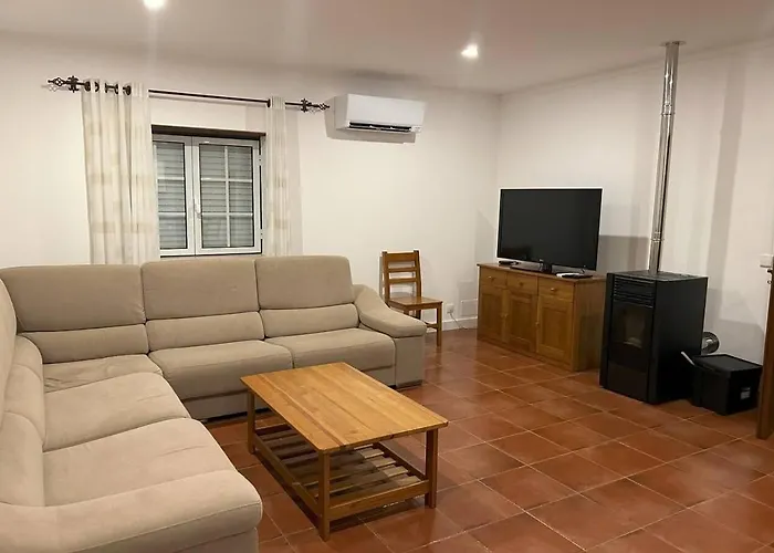 Vona - Private Pool, Beautiful Garden In 3 Bdr Óbidos